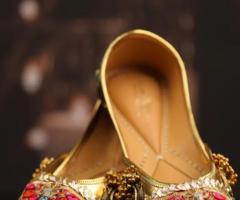Buy Punjabi Juttis for Women - Shop Now at 5 Elements!