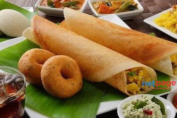 Oder Hot and Delicious Food in Train with Rajbhog Khana