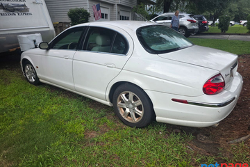 We Buy Junk or Unwanted Vehicles for $2000 or More!