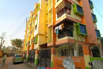 Almost new 2BHK Flat