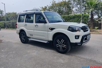 Immaculate Condition Scorpio S5 Diesel 2022 - Image 4/4